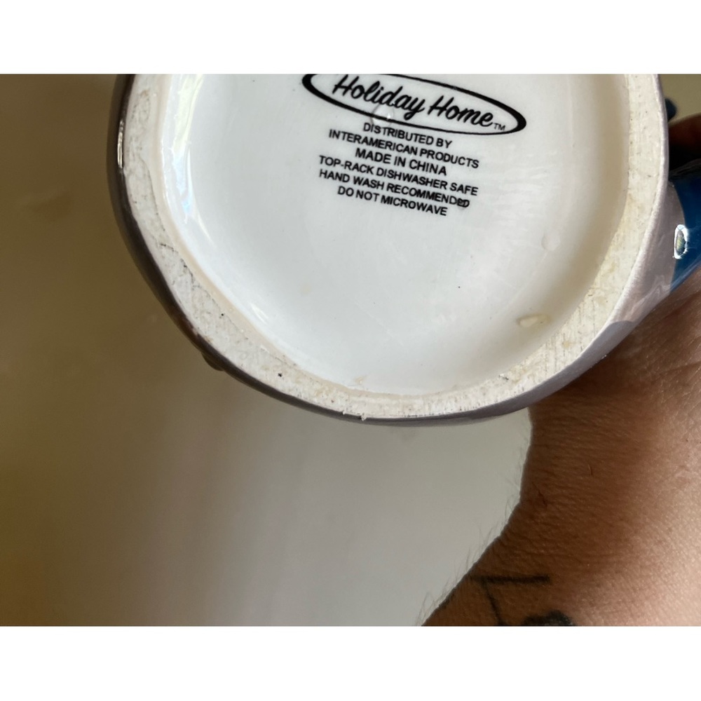 Holiday home cup